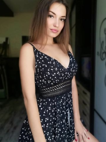 Юна